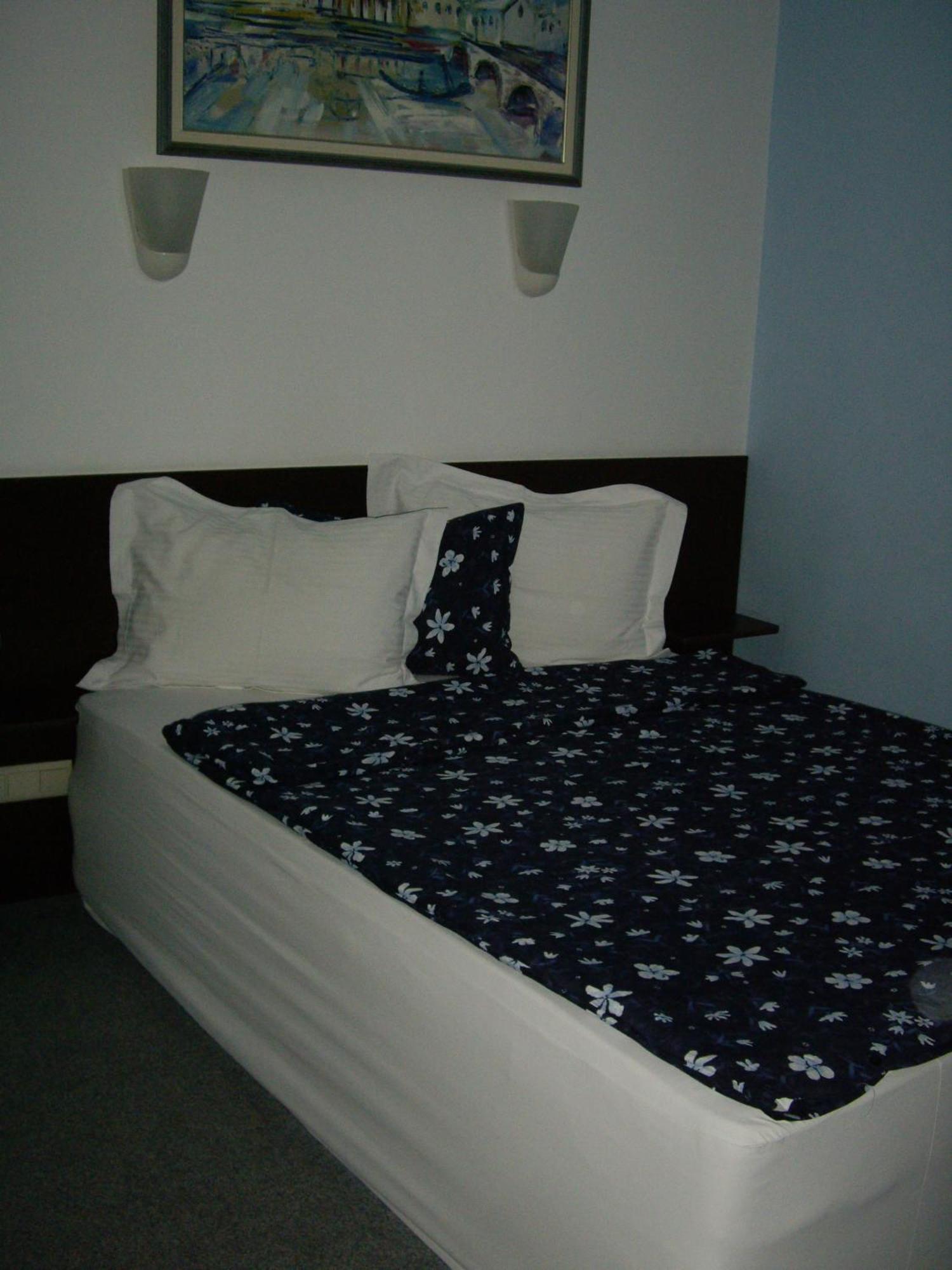 Family Hotel Avramov Vidin Luaran gambar